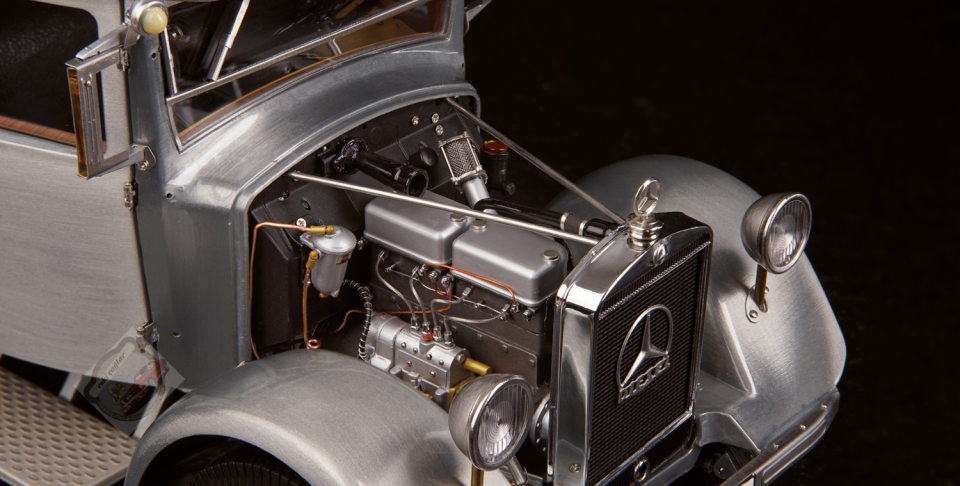 1:18 CMC 1933 Mercedes-Benz LO 2750 Clear Finish Version