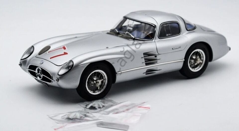 1:18 CMC Mercedes-Benz 300 SLR Uhlenhaut 1955 T1 Tourist Trophy