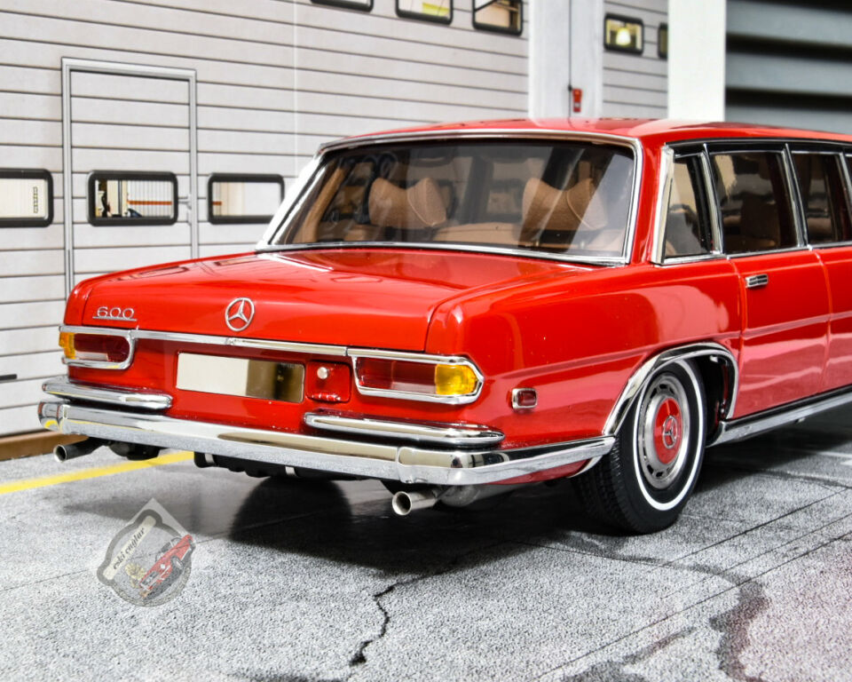 1:18 CMC Mercedes Benz Pullman W100 ''Red Baron''