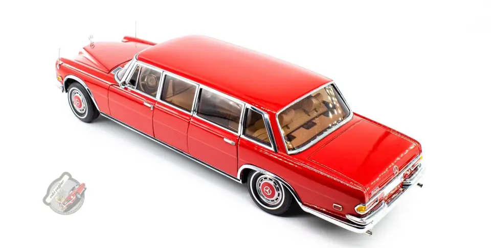 1:18 CMC Mercedes Benz Pullman W100 ''Red Baron''