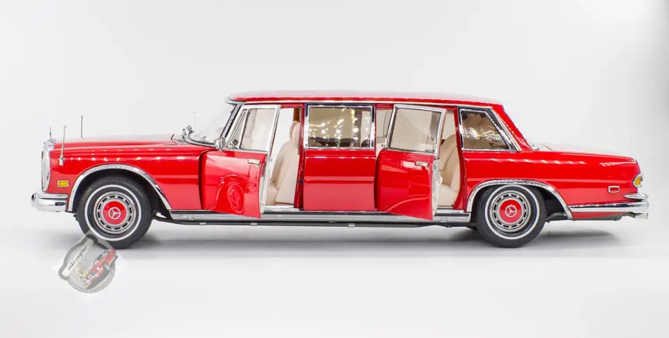 1:18 CMC Mercedes Benz Pullman W100 ''Red Baron''