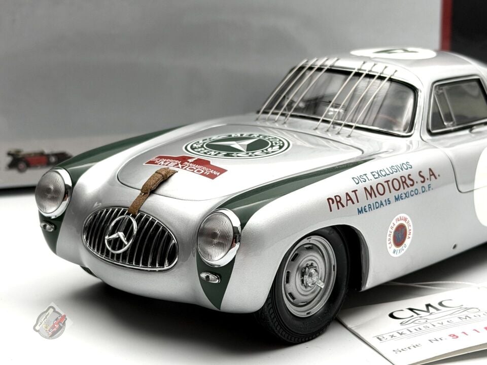 1:18 CMC Mercedes-Benz 300 SL Carrera Panamericana Green