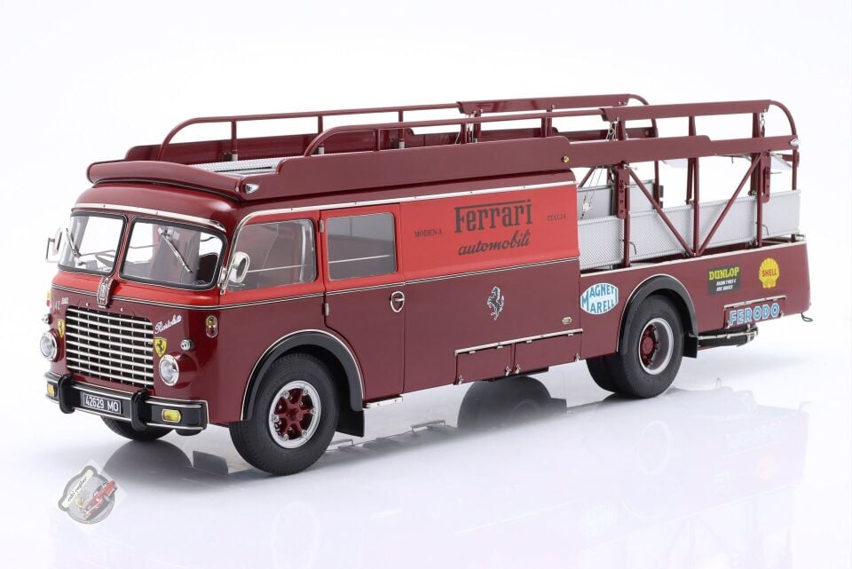 1:18 CMC 1957 Fiat 642 RN2 Truck Bartoletti F1 FErrari Renntransporter