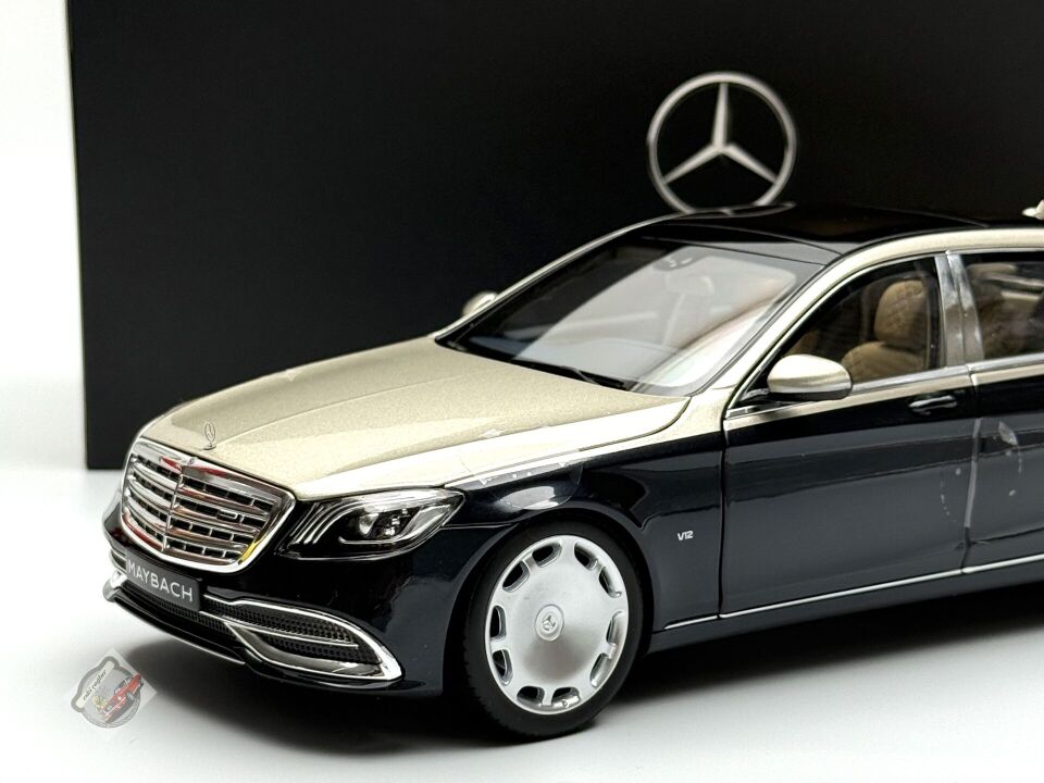 1:18 Norev Mercedes Benz Maybach S Class S650 X222 Silver Blue