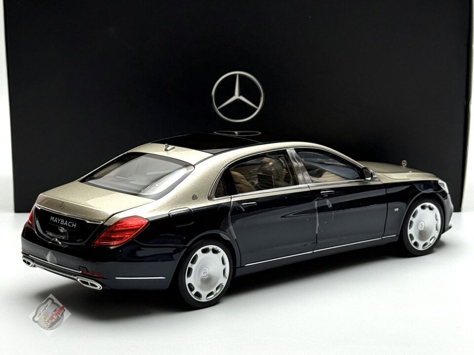 1:18 Norev Mercedes Benz Maybach S Class S650 X222 Silver Blue