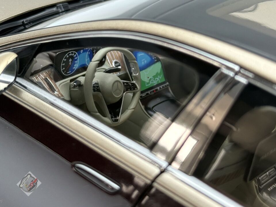 1:18 Norev Mercedes-Maybach S680 4Matic X223 Rubyred Gold
