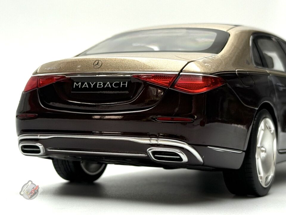 1:18 Norev Mercedes-Maybach S680 4Matic X223 Rubyred Gold
