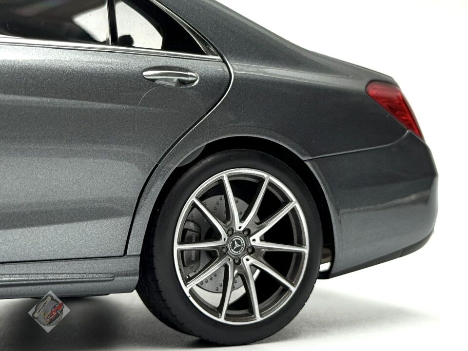 1:18 Norev Mercedes-Benz S Class W222 Facelift MOPF Selenite Grey