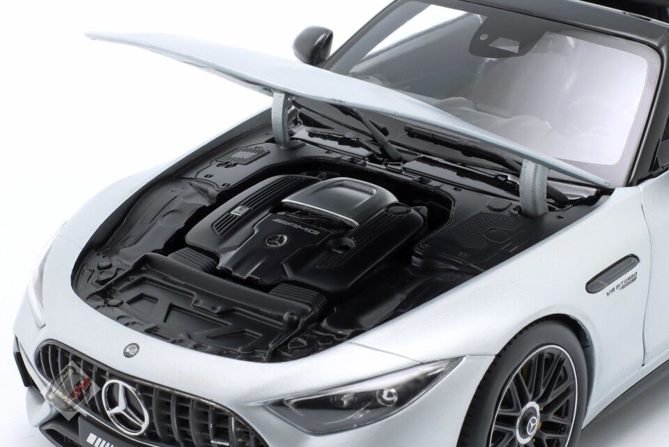 1:18 IScale Mercedes  Benz  SL-Class L63 AMG (R232) 4Matic Cabriolet Sspider2022