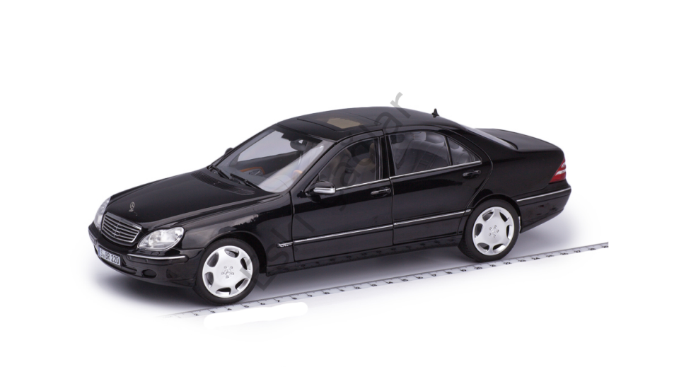 1:18 Norev Mercedes Benz S-Class S600 (W220) 2005