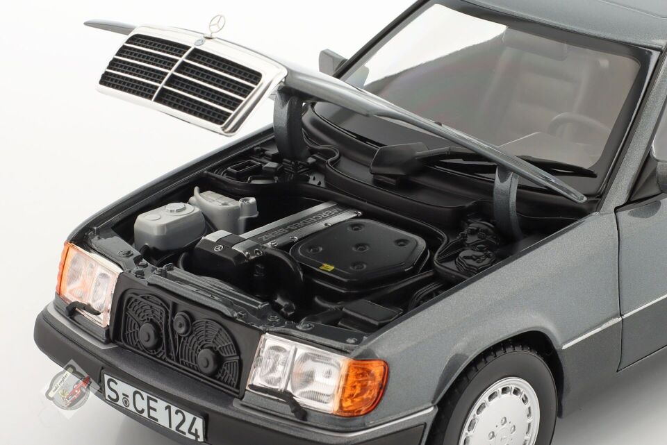 1:18 Norev Mercedes Benz E-Class 300CE 24V Coupe (W124) 1988