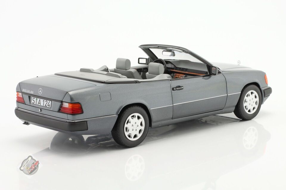 1:18 Norev Mercedes Benz E-Class 300CE 24V (A124) Cabriolet Open 1991