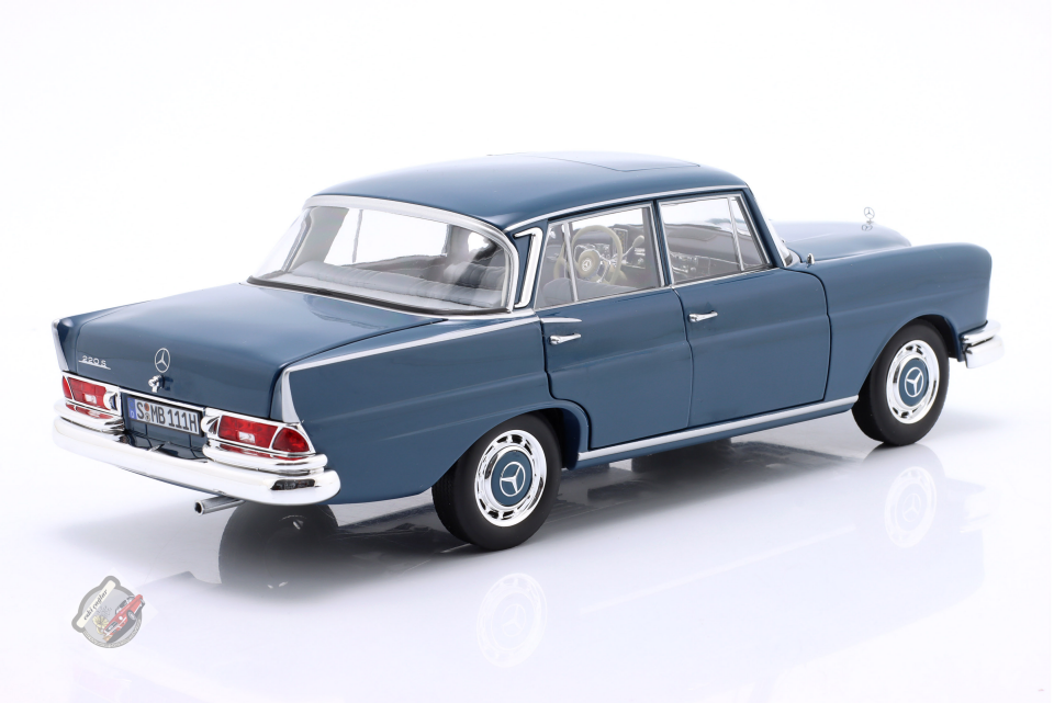 1:18 Norev Mercedes Benz 220S W111 1959