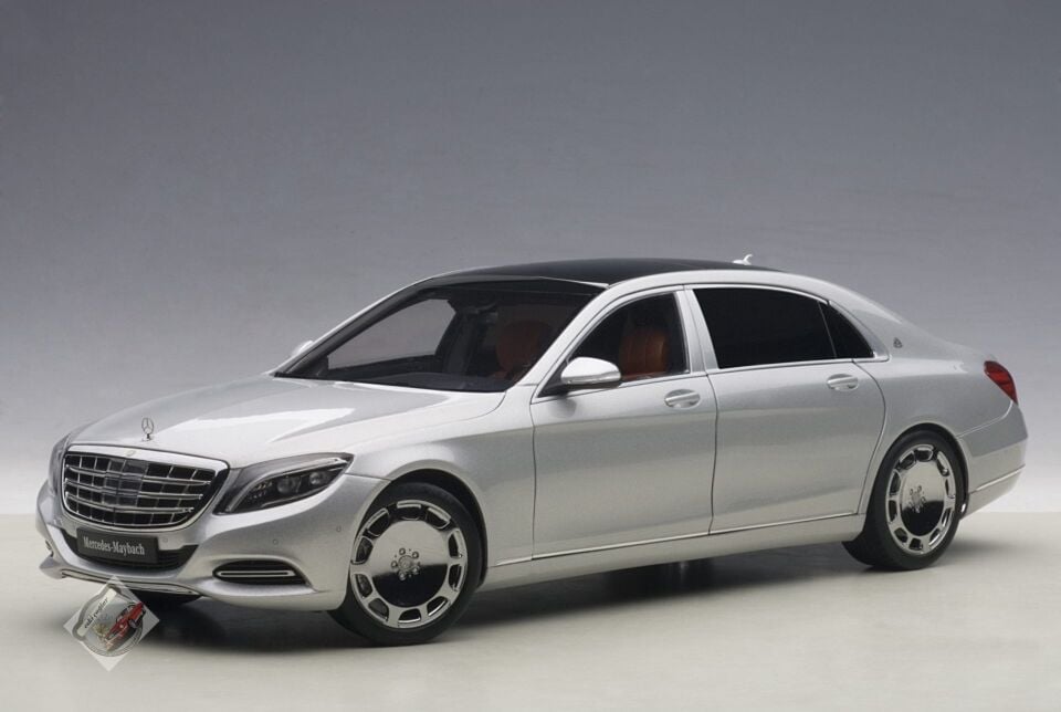 1:18 Autoart Mercedes Benz S-Class S600 V12 Biturbo 2016