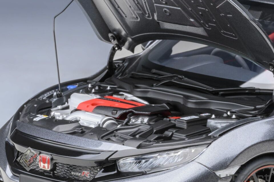 1:18 Autoart Honda Civic Type R (FK8) 2021