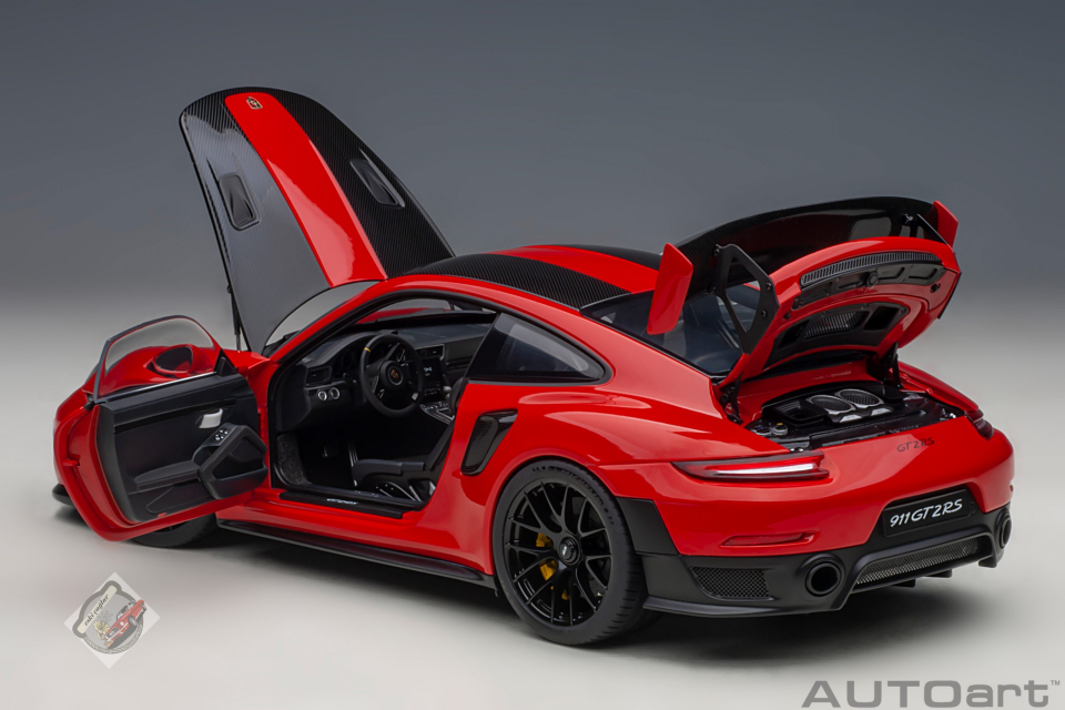 1:18 Autoart Porsche 911 (991.2) GT2 RS Weissach Package (Guards Red)