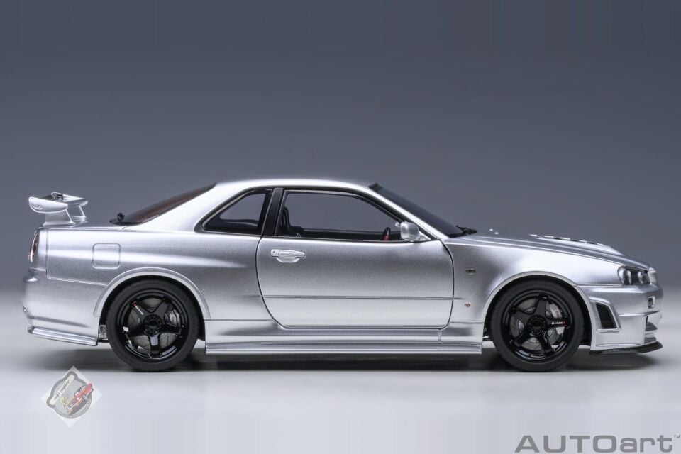 1:18 Autoart Nissan Skyline GT-R (R34) Z-TUNE 2002 Silver
