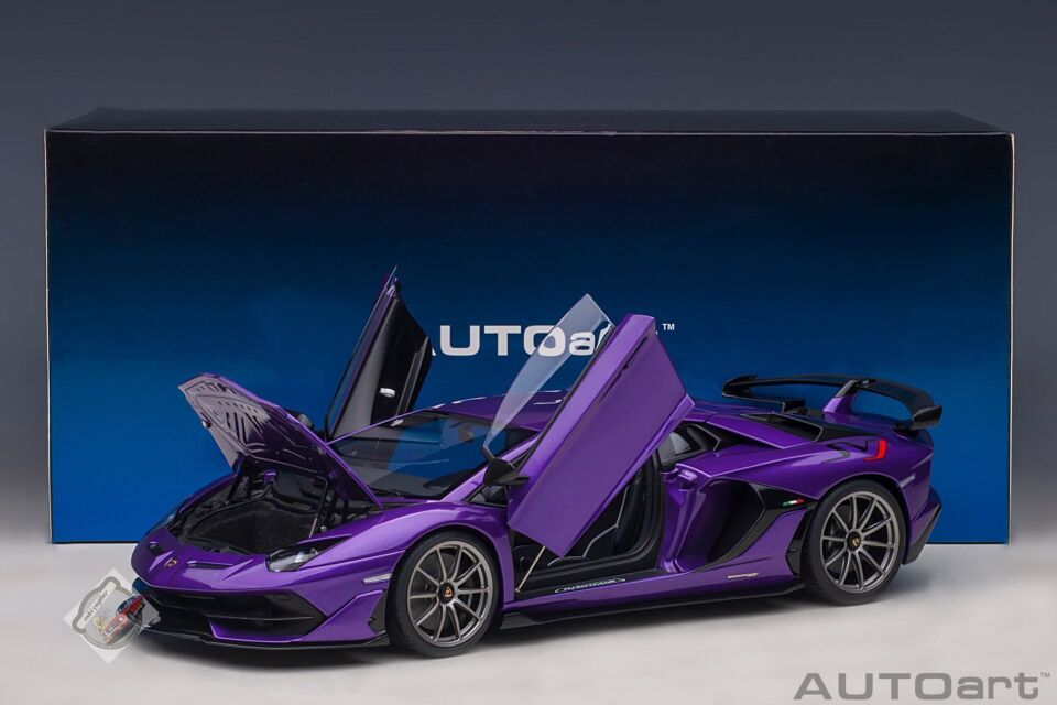 1:18 Autoart Lamborgihini Aventador SVJ 2018 Pasifae Midnight Purple