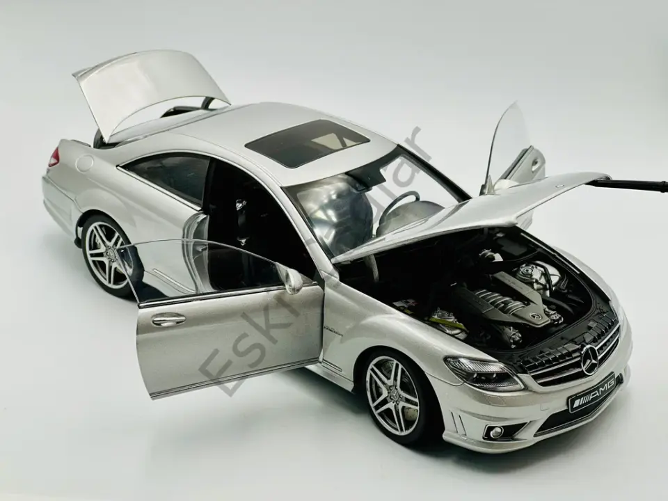 1:18  Autoart Mercedes-Benz Mercedes MB CL63 AMG (Silver)