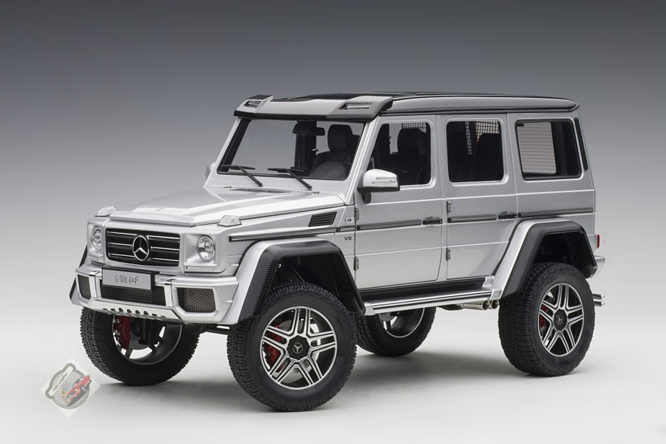 1:18 Autoart Mercedes-Benz G500 4×4² (Iridium Silver Metallic)