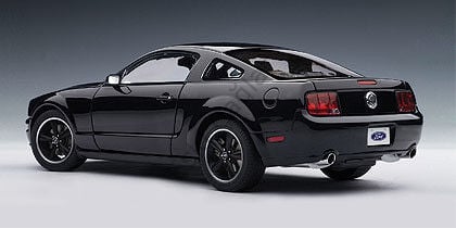 1:18  Autoart 2008 Ford Bullitt Mustang GT (Black)