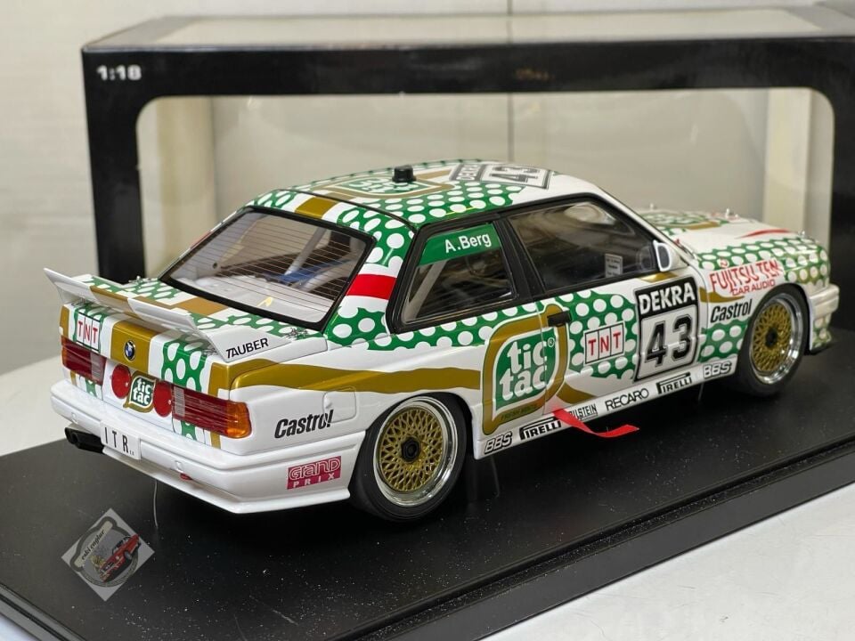 1:18 Autoart BMW 3 Series M3 E30 Tic-Tac N 43 DTM 1991 Berg