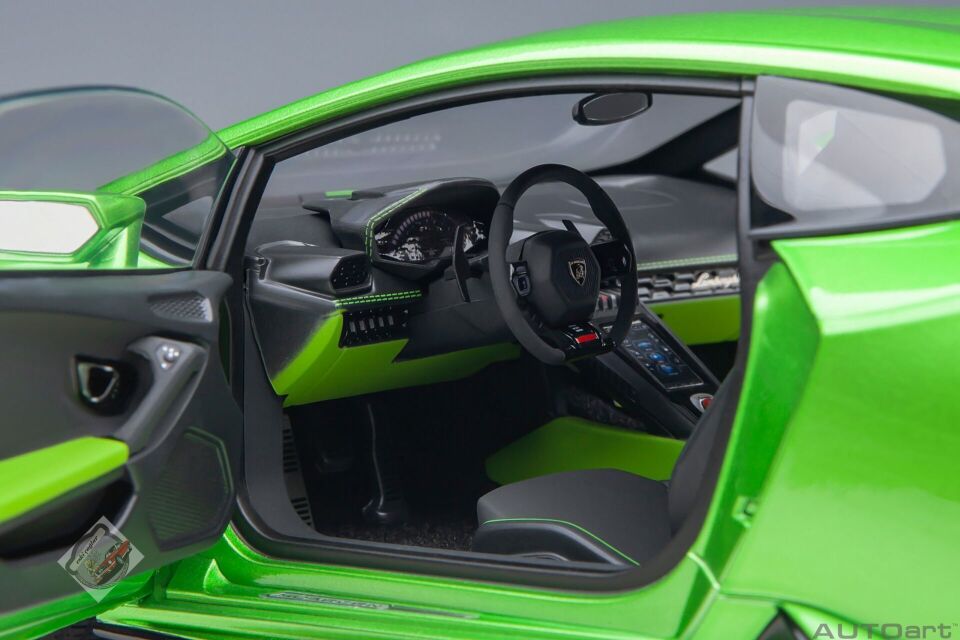 1:18 Autoart Lamborgini Huracan Evo 2018 Selvans Green