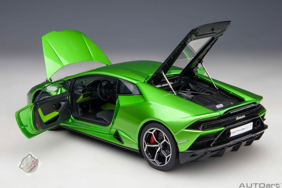 1:18 Autoart Lamborgini Huracan Evo 2018 Selvans Green