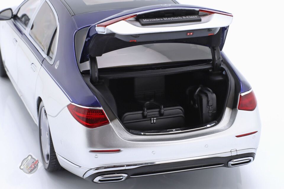 1:18 Almost Real Mercedes Benz S-Class S600 V12 Biturbo Maybach 2021 Nautical Blue Silver