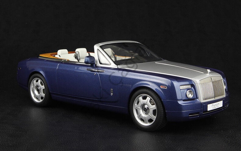 1:18 Kyosho Rolls Royce Phantom Drophead Coupe Metropolitan Blue