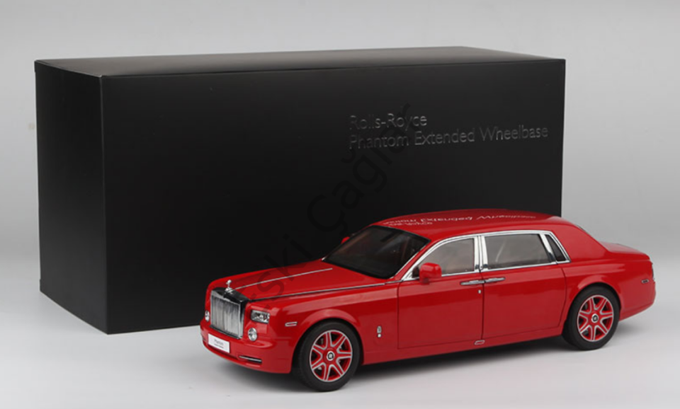 1:18 Kyosho Rolls-Royce Phantom EWB Extended Wheelbase (Light Red)