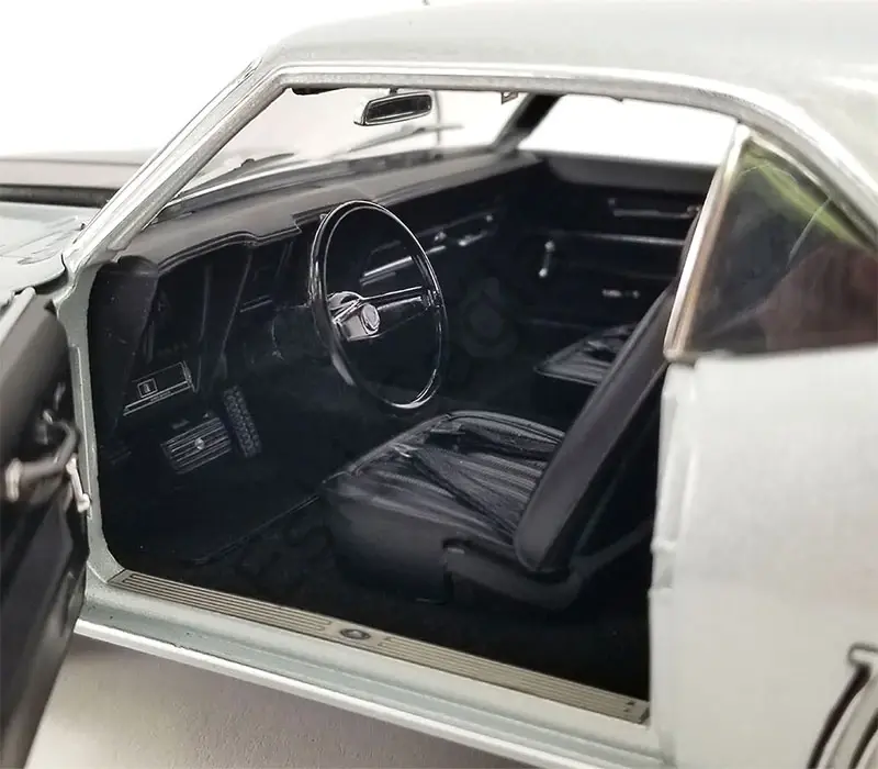 1:18 Acme  1969 Chevrolet COPO Camaro (Cortez Silver)