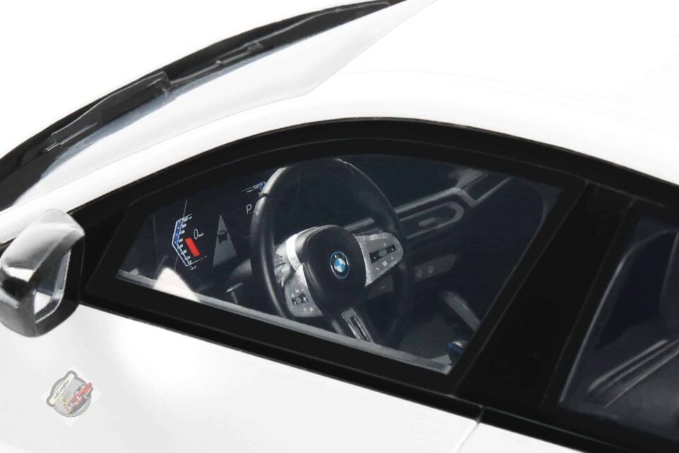 1:18 Otto Model BMW İ4 M50 Mineral C6A Recine
