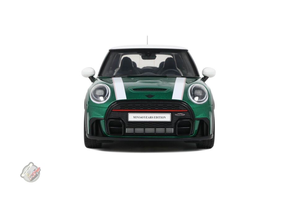 1:18 Otto Model  2023 Mini Cooper F56 JCW #74- IV British Racing Recine