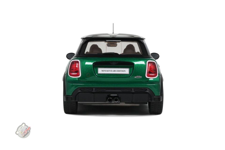 1:18 Otto Model  2023 Mini Cooper F56 JCW #74- IV British Racing Recine