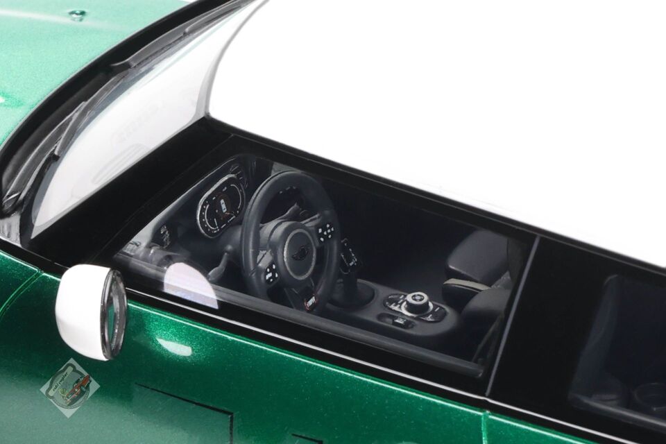 1:18 Otto Model  2023 Mini Cooper F56 JCW #74- IV British Racing Recine