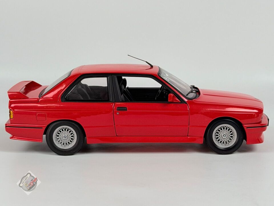 1:18 Minichamps Bmw E30 M3 Street Version Red