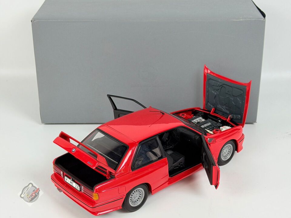 1:18 Minichamps Bmw E30 M3 Street Version Red