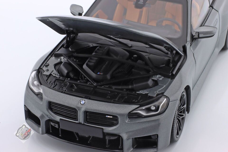 1:18 Minichamps BMW 2 Series M2 Coupe (G87) 2023 Matt Grey