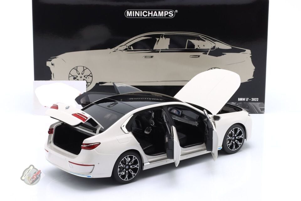 1:18 Minichamps BMW 7 Series İ7 (G70 Bev) 2020 White Met
