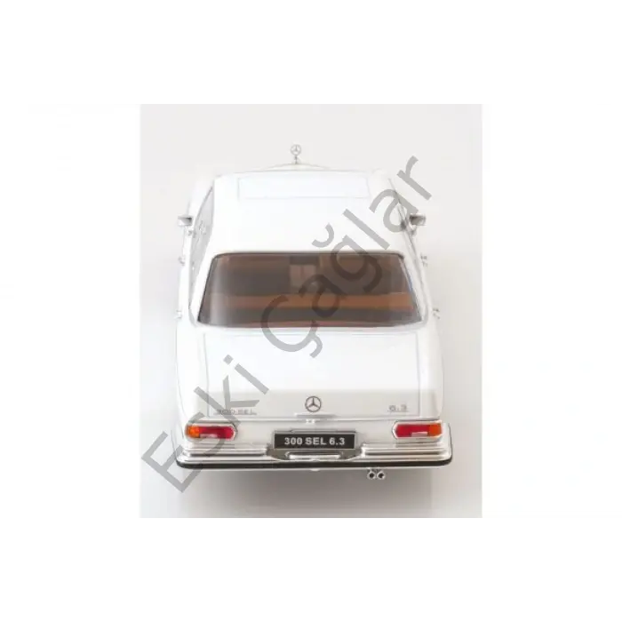 1:18 Kkscale Mercedes-Benz 300 SEL 6.3 (W109) 1967 White