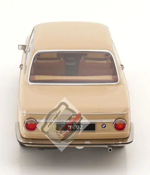 1:12 Kkscale BMW  1602 1 Series1971 Begie
