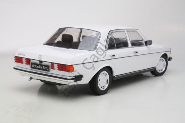 1:18 Kkscale Mercedes Benz230E (W123) 1980 White Recine