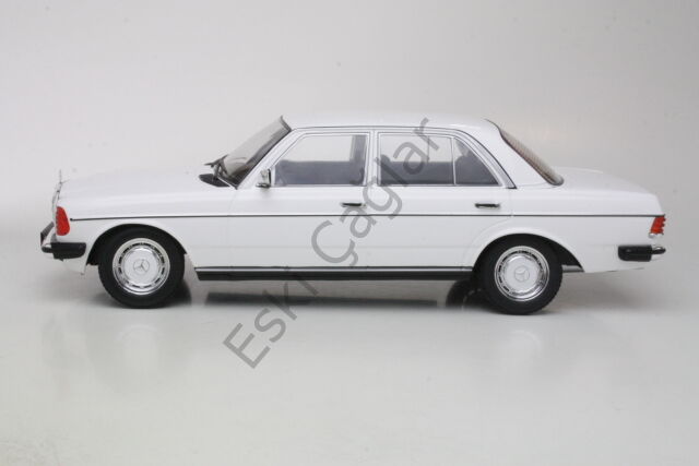 1:18 Kkscale Mercedes Benz230E (W123) 1980 White Recine