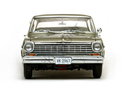 1:18 SunStar Chevrolet Nova 1963 Autumn Gold