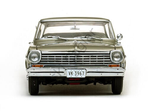 1:18 SunStar Chevrolet Nova 1963 Autumn Gold