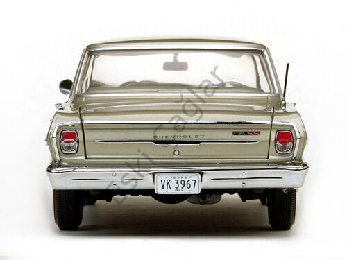 1:18 SunStar Chevrolet Nova 1963 Autumn Gold