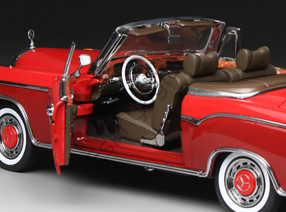 1:18 SunStar Mercedes Benz 1960  220 SE 220SE Cabriolet Red