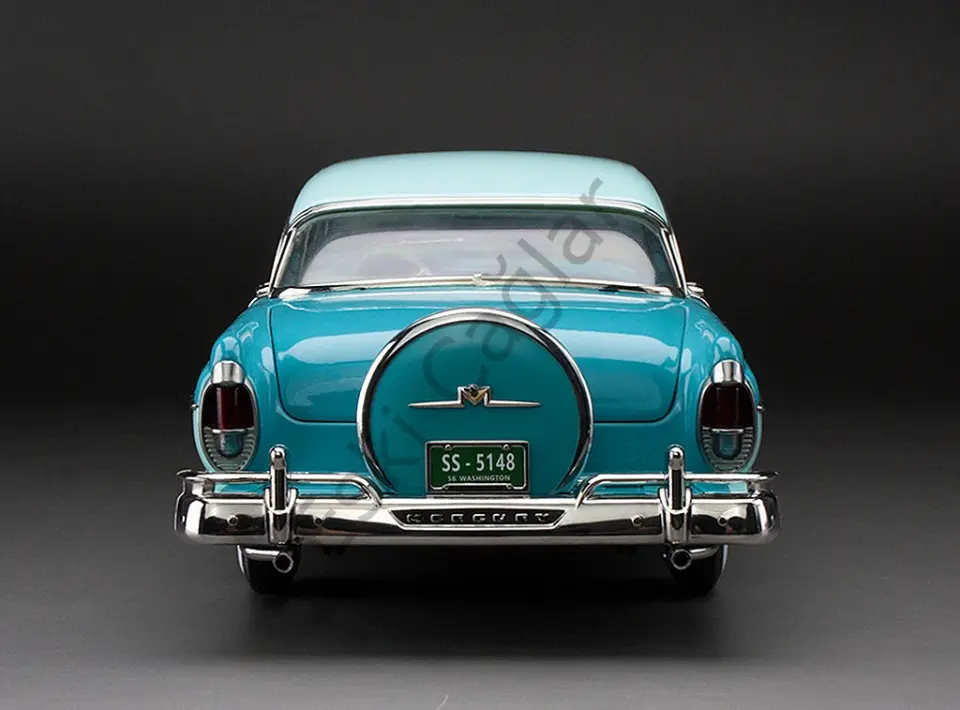 1:18 SunStar 1956 Mercury MontClair Hard Top Niagra Blue & Lauderdale Blue
