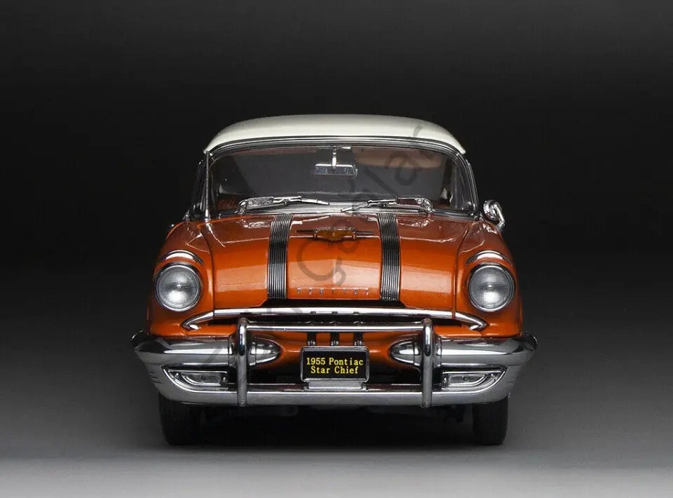 1:18 SunStar 1955 Pontiac Star Chief Maroon Red